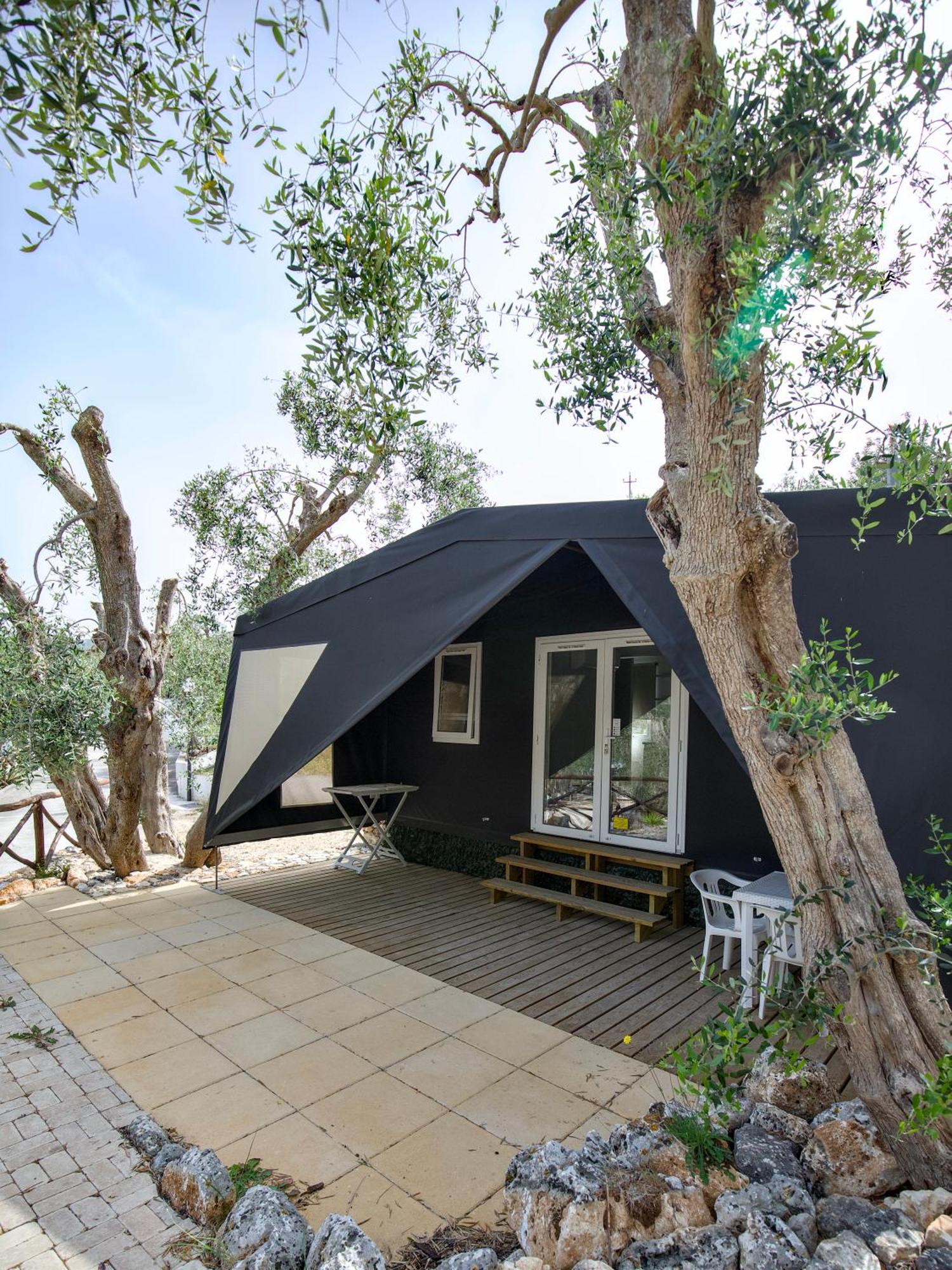 Village Valle D'Oro Aparthotel ซาน เมนาโย ภายนอก รูปภาพ
