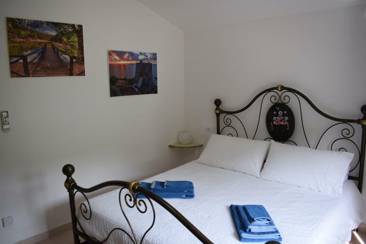 Village Valle D'Oro Aparthotel ซาน เมนาโย ภายนอก รูปภาพ